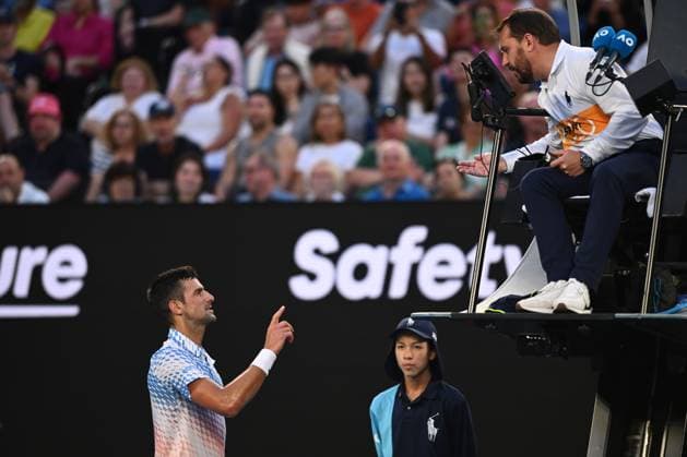 TENNIS AUSTRALIAN OPEN, Novak Djokovic of Serbia argues with the umpire during the Men?s semi final match against Tommy Paul of the United States at the 2023 Australian Open tennis championship at Melbourne Park in Melbourne, Friday January 27, 2023. ( NO ARCHIVING, EDITORIAL USE ONLY, NO USE IN BOOKS WITHOUT CONSENT MELBOURNE VICTORIA AUSTRALIA  Copyright: xJOELxCARRETTx 20230127001757108243
