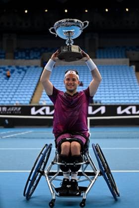 TENNIS AUSTRALIAN OPEN, Alfie Hewett of Great Britain poses for photographs with the winner?s trophy after winning his Men?s Wheelchair singles final match against Tokito Oda of Japan at the 2023 Australian Open tennis championship at Melbourne Park in Melbourne, Saturday, January 28, 2023. ( NO ARCHIVING, EDITORIAL USE ONLY, NO USE IN BOOKS WITHOUT CONSENT MELBOURNE VICTORIA AUSTRALIA  Copyright: xLUKASxCOCHx 20230128001757440524