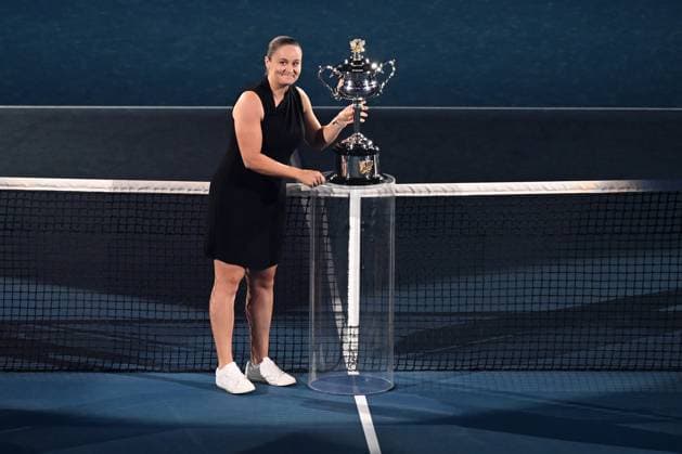 TENNIS AUSTRALIAN OPEN, Reigning Australian Open womens champion and retired tennis player Ash Barty delivers the Daphne Akhurst Memorial Cup is seen ahead of the Women?s Singles Final between Elena Rybakina of Kazakhstan in action and Aryna Sabalenka of Russia at the 2023 Australian Open tennis tournament at Melbourne Park in Melbourne, Saturday, January 28, 2023. ( NO ARCHIVING, EDITORIAL USE ONLY, NO USE IN BOOKS WITHOUT CONSENT MELBOURNE VICTORIA AUSTRALIA  Copyright: xLUKASxCOCHx 20230128001757453495