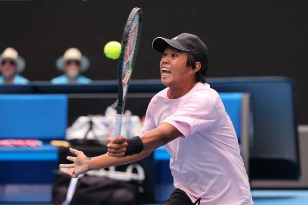 Learner Tien of USA in action against Alexander Blockx of Belgium in the Boys Final match, Day 13 at the Australian Open Tennis 2023 at Rod Laver Arena, Melbourne, Australia on 28 January 2023. Copyright: xPeterxDovganx 34782656