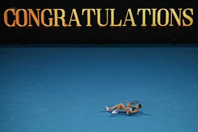 Sport Bilder des Tages TENNIS AUSTRALIAN OPEN, Aryna Sabalenka of Belarus celebrates match point during the Women?s Singles Final against Elena Rybakina of Kazakhstan at the 2023 Australian Open tennis tournament at Melbourne Park in Melbourne, Saturday, January 28, 2023. ( NO ARCHIVING, EDITORIAL USE ONLY, NO USE IN BOOKS WITHOUT CONSENT MELBOURNE VICTORIA AUSTRALIA  Copyright: xLUKASxCOCHx 20230128001757493888
