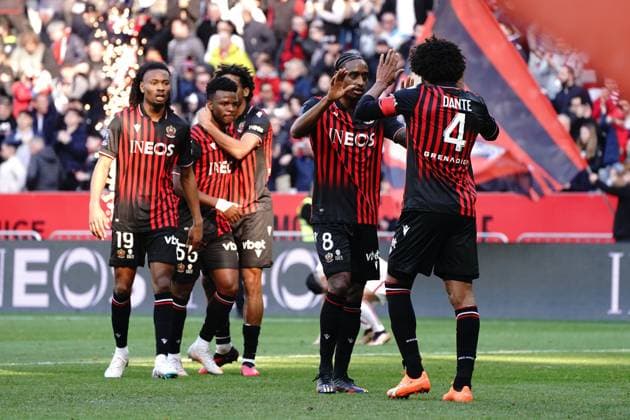 Pablo Rosario (OGC Nice) - Dante (OGC Nice) FOOTBALL : OGC Nice vs Lille - Ligue 1 Ubereats - Nice - 29 01 2023 NorbertScanella Panoramic 