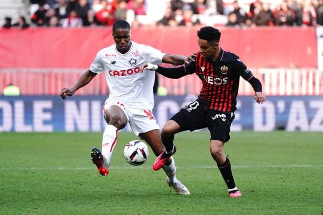 BafodÃ DiakitÃ (Lille) - Sofiane Diop (OGC Nice) FOOTBALL : OGC Nice vs Lille - Ligue 1 Ubereats - Nice - 29 01 2023 NorbertScanella Panoramic 