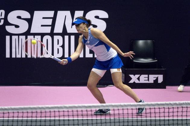 La joueuse de tennis Alize Cornet (FRA) lors de l Open 6eme sens Immobilier MÃ tropole de Lyon 2023, tournoi de tennis fÃ minin WTA, Tennis Damen 250 de Caroline Garcia, Lyon 30 01 2022 TENNIS : Open 6eme Sens Immobilier Lyon Metropole - 30 01 2023 SandrineThesillat Panoramic 