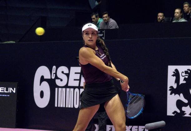 La joueuse de tennis Camilia Osorio (COL) lors de l Open 6eme sens Immobilier MÃ tropole de Lyon 2023, tournoi de tennis fÃ minin WTA, Tennis Damen 250 de Caroline Garcia, Lyon 30 01 2022 TENNIS : Open 6eme Sens Immobilier Lyon Metropole - 30 01 2023 SandrineThesillat Panoramic 
