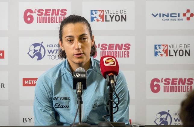 La joueuse de tennis francaise Caroline Garcia en confÃ rence de presse apres sa victoire du jour - Open 6eme sens Immobilier MÃ tropole de Lyon 2023, tournoi de tennis fÃ minin WTA, Tennis Damen 250 de Caroline Garcia, Lyon 31 01 2022 - TENNIS : Open 6eme Sens Immobilier Lyon Metropole - 31 01 2023 SandrineThesillat Panoramic 
