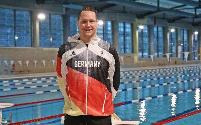 Andreas Waschburger schwimmt in Rekordzeit um Manhattan, Archivbilder 01.02.2023, xssnsmx, Schwimmen Shooting, Andreas Waschburger - Shooting emspor, v.l. Andreas Waschburger im Outfit der deutschen Nationalmannschaft (DFL DFB REGULATIONS PROHIBIT ANY USE OF PHOTOGRAPHS as IMAGE SEQUENCES and or QUASI-VIDEO) Saarbrücken *** 01 02 2023, xssnsmx, swimming shooting, Andreas Waschburger shooting emspor, v l Andreas Waschburger in the outfit of the German national team DFL DFB REGULATIONS PROHIBIT ANY USE OF PHOTOGRAPHS as IMAGE SEQUENCES and or QUASI VIDEO Saarbrücken