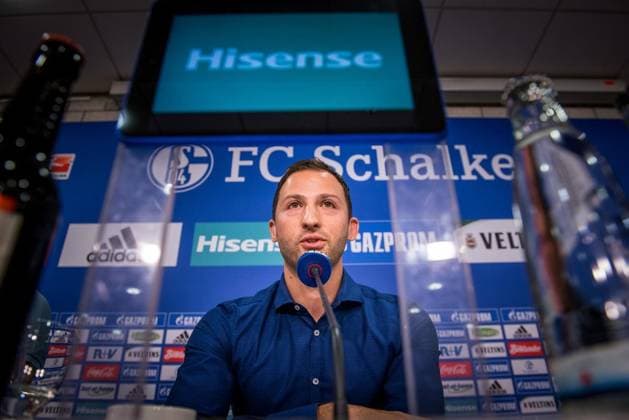 Der Fußball-Bundesligist FC Schalke 04 stellt am Mittwoch, den 21.06.2017 seinen neuen Trainer Domenico Tedesco in der Veltins Arena in Gelsenkirchen vor. Tedesco kommt vom Zweitligisten FC Erzgebirge Aue und ist Nachfolger von Markus Weinzierl¨ Deutschland NRW Gelsenkirchen Copyright: FabianxStrauch
