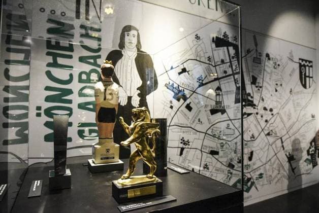 <p>Eröffnung der Ausstellung - Günter Netzer - Aus der Tiefe des Raumes - in der Fohlenwelt, dem Vereinsmuseum von Borussia Mönchengladbach. Donnerstag der 05.09.2019 in Mönchengladbach. Deutschland Nordrhein-Westfalen Mönchengladbach Copyright: LarsxFröhlich
