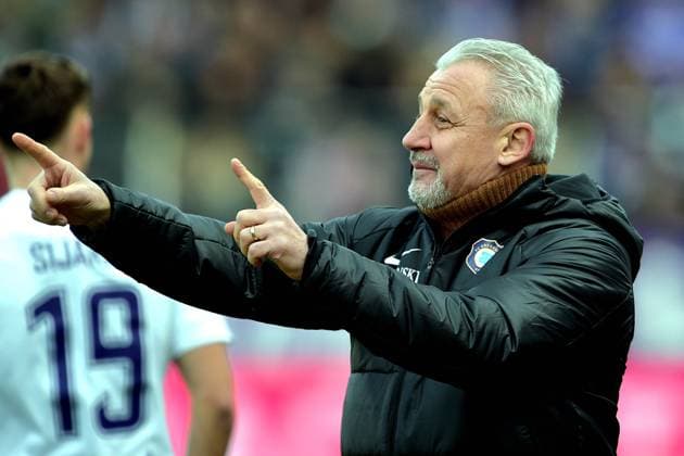 04 02 2023 pmk NG102395 football men 3 league season 2022 2023 stadium Bremer Bruecke Corona matchday VfL Osnabrueck FC Erzgebirge Aue Pavel DOTCHEV coach Aue