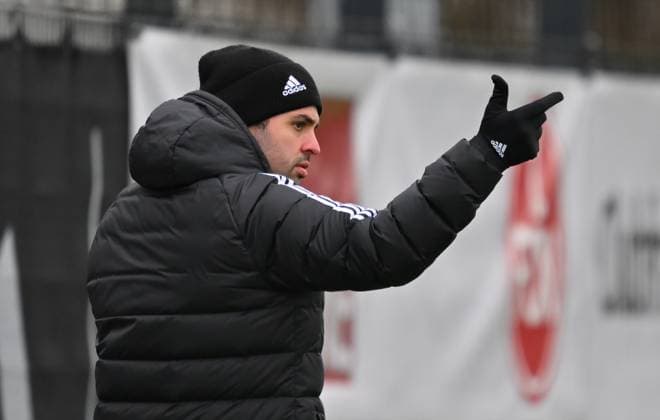 05 02 2023 football women season 2022 2023 2 Bundesliga 12 matchday 1 FC Nürnberg FCN Club FC Bayern München II FCB Sportfoto Zink regulations prohibit any use of photographs as image sequences and or quasi video Osman Cankaya coach 1 FC Nürnberg FCN