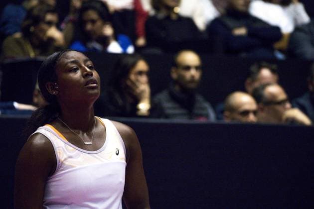 La joueuse de tennis amÃ ricaine Alycia Parks remporte le 1er set en finale face Ã la francaise Caroline Garcia- Open 6eme sens Immobilier MÃ tropole de Lyon 2023, tournoi de tennis fÃ minin WTA, Tennis Damen 250 de Caroline Garcia, Lyon 05 02 2022 - TENNIS : Finale - Open 6eme Sens Immobilier Lyon Metropole - 05 02 2023 SandrineThesillat Panoramic 