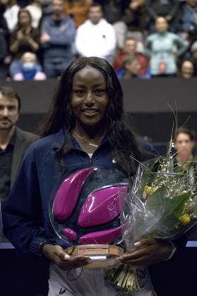 La joueuse de tennis amÃ ricaine Alycia Parks remporte sa premiere finale face Ã la francaise Caroline Garcia - Open 6eme sens Immobilier MÃ tropole de Lyon 2023, tournoi de tennis fÃ minin WTA, Tennis Damen 250 de Caroline Garcia, Lyon 05 02 2022 - TENNIS : Finale - Open 6eme Sens Immobilier Lyon Metropole - 05 02 2023 SandrineThesillat Panoramic 