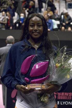 La joueuse de tennis amÃ ricaine Alycia Parks remporte sa premiere finale face Ã la francaise Caroline Garcia - Open 6eme sens Immobilier MÃ tropole de Lyon 2023, tournoi de tennis fÃ minin WTA, Tennis Damen 250 de Caroline Garcia, Lyon 05 02 2022 - TENNIS : Finale - Open 6eme Sens Immobilier Lyon Metropole - 05 02 2023 SandrineThesillat Panoramic 