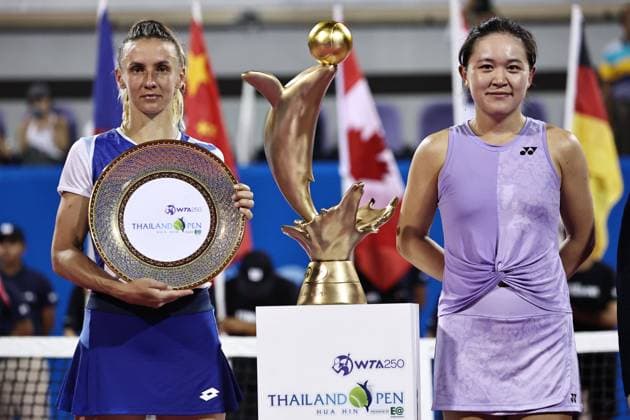 Lesia Tsurenko, UKR, and Zhu Lin, CHN, after singles final of 2023 Thailand Open in Hua Hin, 05 02 2023
