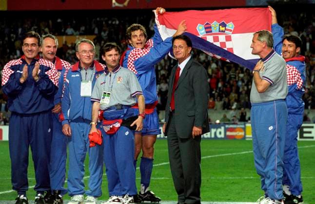 RECORD DATE NOT STATED Na danaönji dan Hrvatska osvojila broncu na Svjetskom prvenstvu u Francuskoj 1998. 11.07.1998., Parc des Princes, Pariz, Francuska - Utakmica za trece mjesto Svjetskog nogometnog prvenstva, Hrvatska - Nizozemska. Branko Ivankovic, Boris Nemec, Slaven Biic, Miroslav Ciro Blazevic, Mladen Pilcic, Zorislav Srebric, Luka Radman. n RobertxBelosevic HISTORYxI C