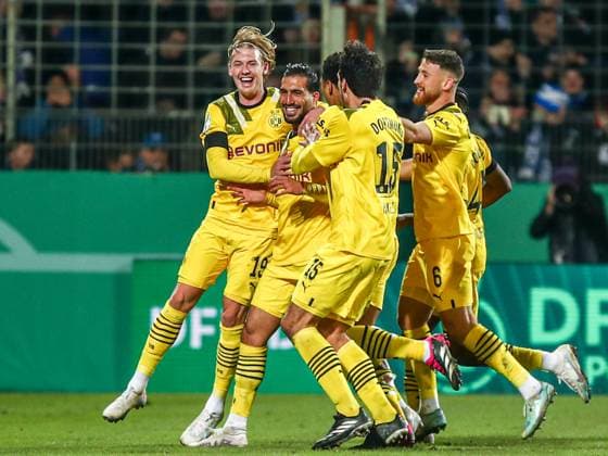 Sport Themen der Woche KW06 Sport Bilder des Tages Tor, Torjubel, zum 0:1 durch Emre Can (Borussia Dortmund BVB, 23), GER, VfL Bochum 1848 vs. Borussia Dortmund BVB, Fussball, DFB-Pokal, Achtelfinale, Spielzeit 2022 2023, 08.02.2023, DFB DFL regulations prohibit any use of photographs as image sequences and or quasi-video., GER, VfL Bochum 1848 vs. Borussia Dortmund BVB, Fussball, DFB-Pokal, Achtelfinale, Spielzeit 2022 2023, 08.02.2023, DFB DFL regulations prohibit any use of photographs as image sequences and or quasi-video., Foto: Eibner-Pressefoto Gabriel Boia Bochum *** Goal, goal celebration, to 0 1 by Emre Can Borussia Dortmund BVB, 23 , GER, VfL Bochum 1848 vs Borussia Dortmund BVB, Football, DFB Pokal, Achtelfinale, Spielzeit 2022 2023, 08 02 2023, DFB DFL regulations prohibit any use of photographs as image sequences and or quasi video , GER, VfL Bochum 1848 vs Borussia Dortmund BVB, Football, DFB Pokal, Achtelfinale, Spielzeit 2022 2023, 08 02 2023, DFB DFL regulations prohibit any use of photographs as image sequences and or quasi video , Foto Eibner Pressefoto Gabriel Boia Bochum Copyright: xGabrielxBoiax EP_EER