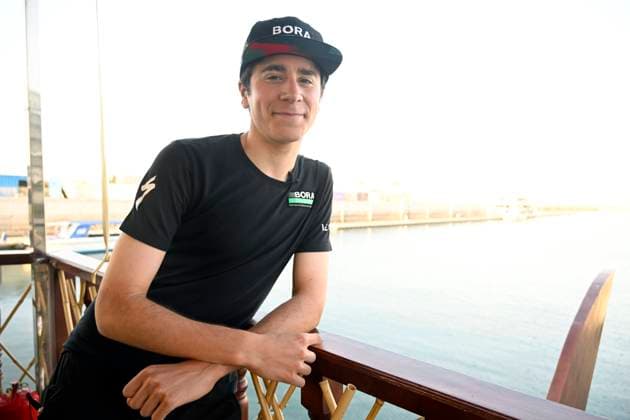MUSCAT, OMAN - FEBRUARY 09 : Uijtdebroeks Cian (BEL) of BORA - hansgrohe pictured during Media Activities ahead of the 2023 Tour of Oman UCI ProSeries cycling race,in Muscat on February 9, 2023 in Muscat, Oman, 9 02 2023 ( Motordriver Guy De Vuyst - Tour Of Oman 2023 Media Activities - 9 02 2023 PhotoNews Panoramic 