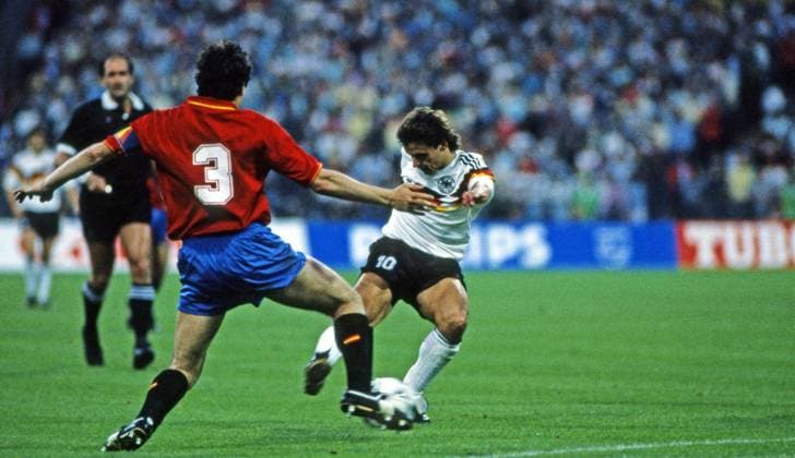 17 06 88 Germany Spain Germany, Munich, 17 06 1988, Football, European Championship EM 1988 in Germany, Germany Spain 2 0 v l Jose Camacho Spain , Olaf Thon Germany