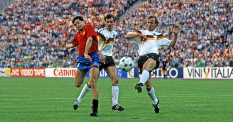 17 06 88 Germany Spain Germany, Munich, 17 06 1988, Football, European Championship EM 1988 in Germany, Germany Spain 2 0 v l Rafael Gordillo Spain , Jürgen Kohler, Andreas Brehme both Germany
