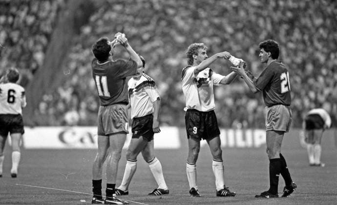 17 06 88 Germany Spain Germany, Munich, 17 06 1988, Football, European Championship EM 1988 in Germany, Germany Spain 2 0 v l Rudi Völler Germany , Michael Gonzales Spain