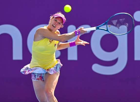 Sport Themen der Woche KW06 Sport Bilder des Tages Qatar TotalEnergies Open 2023 Laura Siegemund of Germany in action during her 1st round Qualifying match against Marie Bouzkova of Czech Republic at the WTA, Tennis Damen Qatar TotalEnergies Open tennis tournament at the Khalifa International Tennis Complex in Doha, Qatar, 11 February 2023 Doha Qatar  Copyright: xNoushadxThekkayilx originalFilename:varittyakkal-wtaqatar230211_npZ9N.jpg