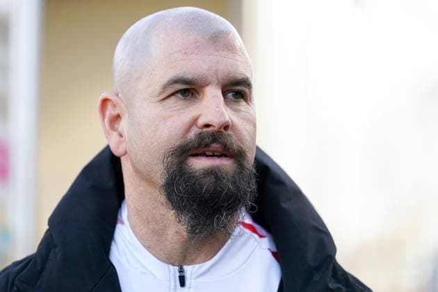 Sascha Glass coach, head coach, 1 FC Cologne , single image, single photo, action, action, portrait, portrait, 12 02 2023, Sinsheim Hoffenheim Germany , football, Flyeralarm Frauen Bundesliga, TSG 1899 Hoffenheim 1 FC Köln, 12 02 2023, Sinsheim Hoffenheim Germany , Football, Flyeralarm Frauen Bundesliga, TSG 1899 Hoffenheim 1 FC Köln, DFB DFL REGULATES PROHIBIT ANY USE OF PHOTOGRAPHS AS IMAGE SEQUENCES AND OR QUASI VIDEO xozx
