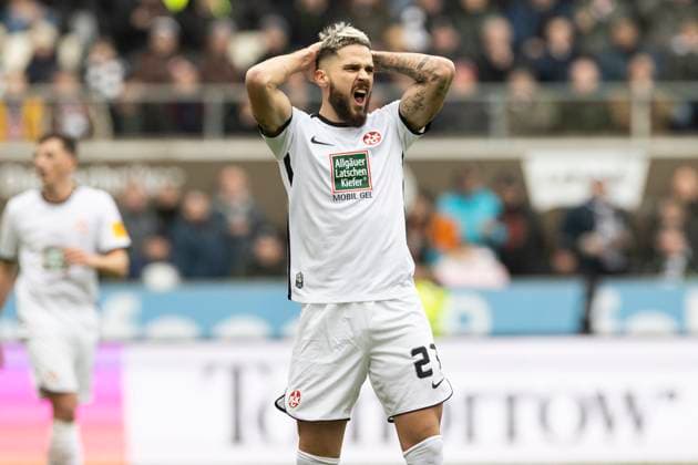 Soccer 2 Bundesliga, season 2022 2023, 20 match day, FC St Pauli 1 FC Kaiserslautern on 12 02 2023 in Hamburg Hamburg Kaiserslauterns Lex Tyger Lobinger is angry about a missed scoring chance IMPORTANT NOTE According to the requirements of the DFL German Football League and the DFB German Football Association is prohibited in the stadium and or from the game made photographs in the form of sequence pictures and or video-like photo series to exploit or exploit to let Copyright: xKirchner MarcoxSteinbrennerx