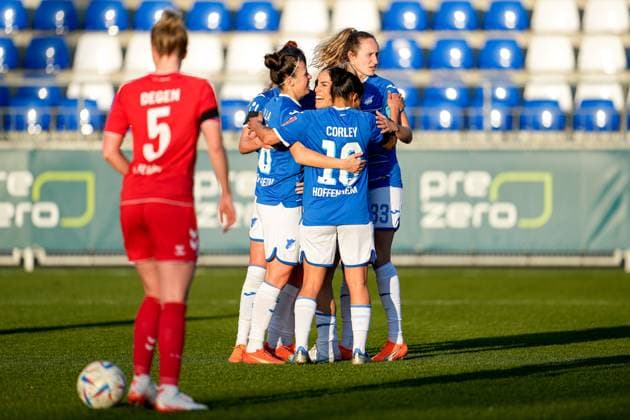 TSG 1899 Hoffenheim players, cheer about the goal to 1 0, jubilation, goal celebration, celebrate the goal, celebration, cheering about the goal, optimistic, game scene, highlight, action, action, 12 02 2023, Sinsheim Hoffenheim Germany , football, Flyeralarm Frauen Bundesliga, TSG 1899 Hoffenheim 1 FC Köln, 12 02 2023, Sinsheim Hoffenheim Germany , Football, Flyeralarm Frauen Bundesliga, TSG 1899 Hoffenheim 1 FC Köln, DFB DFL REGULATES PROHIBIT ANY USE OF PHOTOGRAPHS AS IMAGE SEQUENCES AND OR QUASI VIDEO xozx