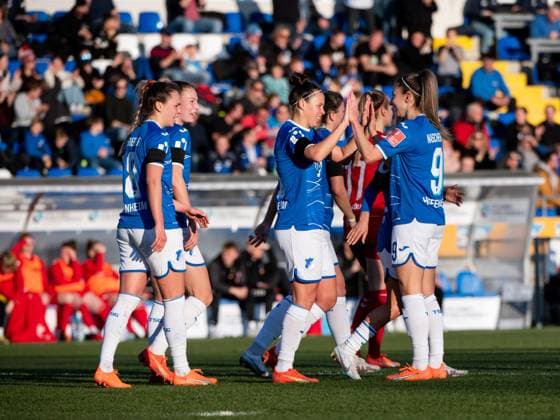 Katharina Naschenweng TSG Hoffenheim, 09 , Nicole Billa TSG Hoffenheim, 16 , Julia Hickelsberger TSG Hoffenheim, 18 cheer over goal to 1 0, GER, TSG 1899 Hoffenheim vs 1 FC Koeln, Football Flyeralarm Womens Bundesliga, 12 Matchday, Season 2022 2023, 12 02 2023 GER, TSG 1899 Hoffenheim vs 1 FC Koeln, Football Flyeralarm Womens Bundesliga, 12 Matchday, Season 2022 2023, 12 02 2023 Hoffenheim Copyright: xEibner Memmlerx EP_MMR