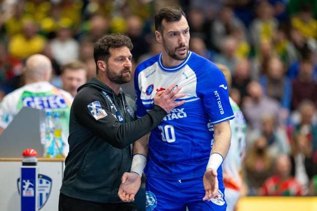 v l Florian Kehrmann TBV Lemgo Lippe, coach , Gedeon Guardiola TBV Lemgo Lippe, 30 GER, TBV Lemgo Lippe vs SC Magdeburg, Handball, 1 Bundesliga, 19 Spieltag, Spielzeit 2022 2023, 12 02 2023 GER, TBV Lemgo Lippe vs SC Magdeburg, Handball, 1 Bundesliga, 19 Spieltag, Spielzeit 2022 2023, 12 02 2023 Lemgo Copyright: xEibner-Pressefotox xJanxStrohdiekx EP_EER