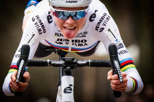 Bilder des Jahres 2023, Sport 02 Februar Sport Themen der Woche KW06 Sport Bilder des Tages Dutch Fem Van Empel celebrates as she crosses the finish line to win the women s elite race of the Krawatencross cyclocross, the seventh stage (out of 8) in the Trofee Veldrijden competition, in Lille, Belgium, Sunday 12 February 2023. JASPERxJACOBS  x59737114x