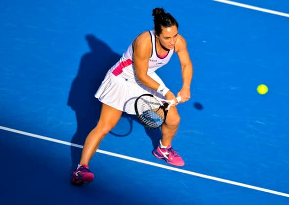 WTA, Tennis Damen Qatar TotalEnergies Open 2023 Martina Trevisan of Italy in action against Karolina Muchova of Czech Republic at the WTA Qatar TotalEnergies Open tennis tournament at the Khalifa International Tennis Complex in Doha, Qatar, 13 February 2023 DOHA Qatar  Copyright: xNoushadxThekkayilx originalFilename:varittyakkal-wtaqatar230213_npHA8.jpg