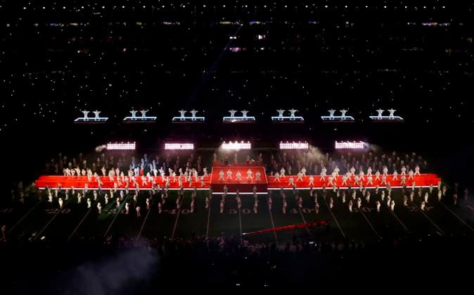 Rihanna performs during the halftime show of the NFL, American Football Herren, USA Super Bowl 57 LVII football game between the Philadelphia Eagles and the Kansas City Chiefs in Glendale, AZ on Feb 12, 2023 Mandatory Photo Credit : CSM Glendale United States of America - ZUMAc04_ 20230212_zaf_c04_271 Copyright: xCharlesxBausx