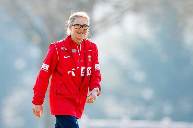 230214 Hege Riise, head coach of the Norwegian womens national football team, during a training session on February 14, 2023 in Angers Photo Vegard Grot BILDBYRAN code VG VG0393 bbeng football football soccer fotball training practice training training norge norway women women,  Copyright: VEGARDxGRoTT BB230214VG012