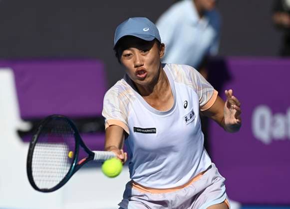(230214) -- DOHA, Feb. 14, 2023 -- Zhang Shuai competes during the singles round of 32 match between Petra Kvitova of the Czech Republic and Zhang Shuai of China at WTA, Tennis Damen 500 Qatar Open 2023 in Doha, Qatar, Feb. 14, 2023. (Photo by Xinhua) (SP)QATAR-DOHA-TENNIS-WTA 500 Nikku 