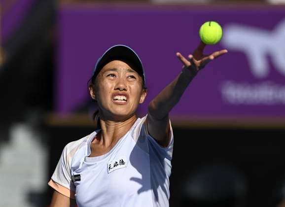 (230214) -- DOHA, Feb. 14, 2023 -- Zhang Shuai competes during the singles round of 32 match between Petra Kvitova of the Czech Republic and Zhang Shuai of China at WTA, Tennis Damen 500 Qatar Open 2023 in Doha, Qatar, Feb. 14, 2023. (Photo by Xinhua) (SP)QATAR-DOHA-TENNIS-WTA 500 Nikku 