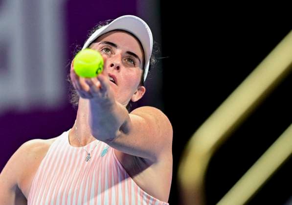 WTA, Tennis Damen Qatar TotalEnergies Open 2023 Rebecca Marino of Canada in action against Daria Kasatkina of Russia at the WTA Qatar TotalEnergies Open tennis tournament at the Khalifa International Tennis Complex in Doha, Qatar, 14 February 2023 DOHA Qatar  Copyright: xNoushadxThekkayilx originalFilename:varittyakkal-wtaqatar230214_npxNa.jpg