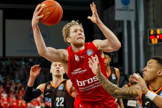 Center Christian Sengfelder Brose Bamberg, 43 Brose Bamberg ratiopharm Ulm easyCredit BBL Basketball Bundesliga Season 2022 23 21 Matchday, 14 02 2023, Bamberg, Brose Arena Photo Daniel Löb Loeb Copyright: DanielxLöb