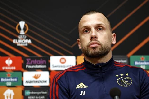 AMSTERDAM - Ajax coach John Heitinga during the press conference, PK, Pressekonferenz prior to the UEFA Europa League play-off match between Ajax Amsterdam and FC Union Berlin at the Johan Cruijff ArenA on February 15, 2023 in Amsterdam, Netherlands. ANP MAURICE VAN STONE UEFA Europa League Play-off MD-1 2022 2023 xVIxANPxSportx xxANPxIVx 462848114 originalFilename: 462848114.jpg