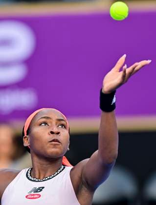 WTA, Tennis Damen Qatar TotalEnergies Open 2023 Petra Kvitova of Czech Republic in action during round of 16 match against Coco Gauff of United States at the WTA Qatar TotalEnergies Open tennis tournament at the Khalifa International Tennis Complex in Doha, Qatar, 15 February 2023 DOHA Qatar  Copyright: xNoushadxThekkayilx originalFilename:varittyakkal-wtaqatar230215_npZXP.jpg