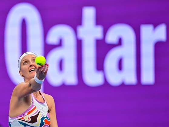 WTA, Tennis Damen Qatar TotalEnergies Open 2023 Petra Kvitova of Czech Republic in action during round of 16 match against Coco Gauff of United States at the WTA Qatar TotalEnergies Open tennis tournament at the Khalifa International Tennis Complex in Doha, Qatar, 15 February 2023 DOHA Qatar  Copyright: xNoushadxThekkayilx originalFilename:varittyakkal-wtaqatar230215_npqkE.jpg