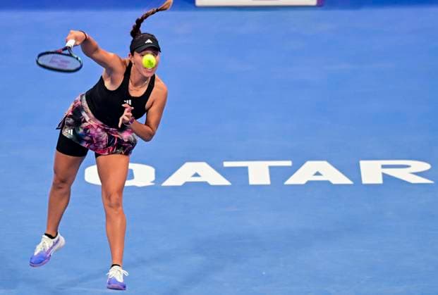 WTA, Tennis Damen Qatar TotalEnergies Open 2023 Jessica Pegula of United States in action during round of 16 match against Jelena Ostapenko of Latvia at the WTA Qatar TotalEnergies Open tennis tournament at the Khalifa International Tennis Complex in Doha, Qatar, 15 February 2023 DOHA Qatar  Copyright: xNoushadxThekkayilx originalFilename:varittyakkal-wtaqatar230215_np4Zs.jpg