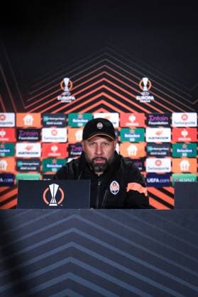 15.02.2023 Warszawa Pilka nozna UEFA Liga Europy 2022 2023 Konferencja prasowa Szachtara Donieck N z trener Igor Jovicevic Foto Adam Starszynski PressFocus 15.02.2023 Warsaw Football UEFA Europa League 2022 2023, Shakhtar Donetsk press conference, PK, Pressekonferenz trener Igor Jovicevic Credit Adam Starszynski PressFocus NEWSPIX.PL --- Newspix.pl  20230215PF_AS010