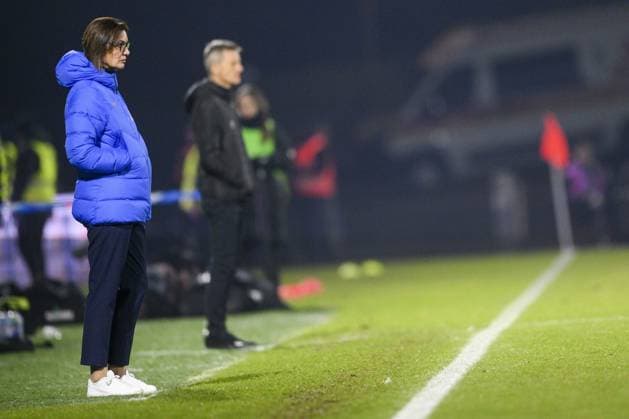 Corinne Diacre - entraineur Entraineuse (Fra) FOOTBALL : France vs Danemark - Tournoi de France 2023 - 15 02 2023 JBAutissier Panoramic 