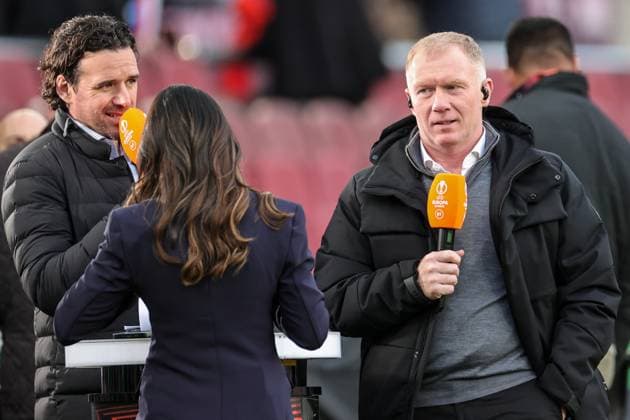 UEFA Europa League Knockout Round Play-Offs Barcelona v Manchester United, ManU Paul Scholes and Owen Hargreaves in attendance at the UEFA Europa League Knockout Round Play-Offs Barcelona vs Manchester United at Spotify Camp Nou, Barcelona, Spain, 16th February 2023 (Photo by Mark Cosgrove News Images) Barcelona Camp Nou Catalonia Spain Copyright: xMarkxCosgrove NewsxImagesx