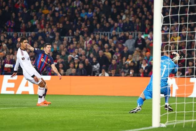 Mandatory Credit: Photo by Simon Dael Shutterstock (13765759q) David De Gea of Manchester United, ManU makes a save from the shot of Robert Lewandowski of Barcelona Barcelona v Manchester United, UEFA Europa League, Play-Off Round, First Leg, Football, Camp Nou, Barcelona, Spain - 16 Feb 2023 EDITORIAL USE ONLY No use with unauthorised audio, video, data, fixture lists, club league logos or live services. Online in-match use limited to 120 images, no video emulation. No use in betting, games or single club league player publications. Barcelona v Manchester United, UEFA Europa League, Play-Off Round, First Leg, Football, Camp Nou, Barcelona, Spain - 16 Feb 2023 EDITORIAL USE ONLY No use with unauthorised audio, video, data, fixture lists, club league logos or live services. Online in-match use limited to 120 images, no video emulation. No use in betting, games or single club league player publications. Copyright: xSimonxDael Shutterstockx 13765759q