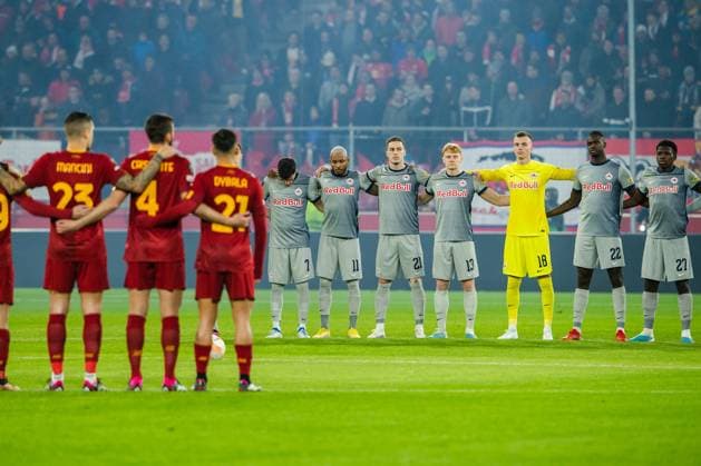 SOCCER - UEFA EL, RBS vs Roma SALZBURG,AUSTRIA,16.FEB.23 - SOCCER - UEFA Europa League, play off, Red Bull Salzburg vs AS Roma. Image shows both teams.  GEPAxpictures xGintarexKarpaviciute