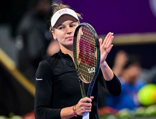 WTA, Tennis Damen Qatar TotalEnergies Open 2023 Veronika Kudermetova of Russia greets fans after winning the Quarterfinal match against Coco Gauff of United States at the WTA Qatar TotalEnergies Open tennis tournament at the Khalifa International Tennis Complex in Doha, Qatar, 16 February 2023 DOHA Qatar  Copyright: xNoushadxThekkayilx originalFilename:varittyakkal-wtaqatar230216_npIe2.jpg