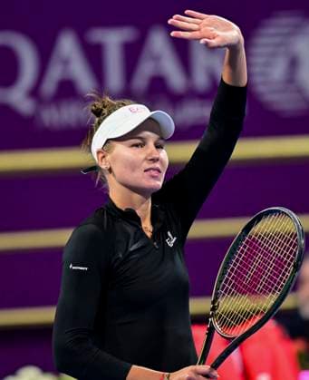 WTA, Tennis Damen Qatar TotalEnergies Open 2023 Veronika Kudermetova of Russia greets fans after winning the Quarterfinal match against Coco Gauff of United States at the WTA Qatar TotalEnergies Open tennis tournament at the Khalifa International Tennis Complex in Doha, Qatar, 16 February 2023 DOHA Qatar  Copyright: xNoushadxThekkayilx originalFilename:varittyakkal-wtaqatar230216_npK5F.jpg